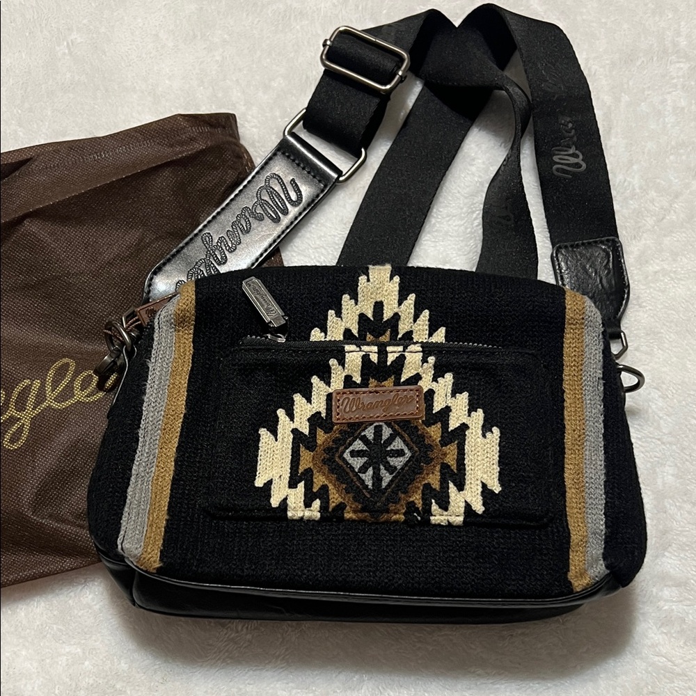 Wrangler Black and Cream Men's Messenger Bag